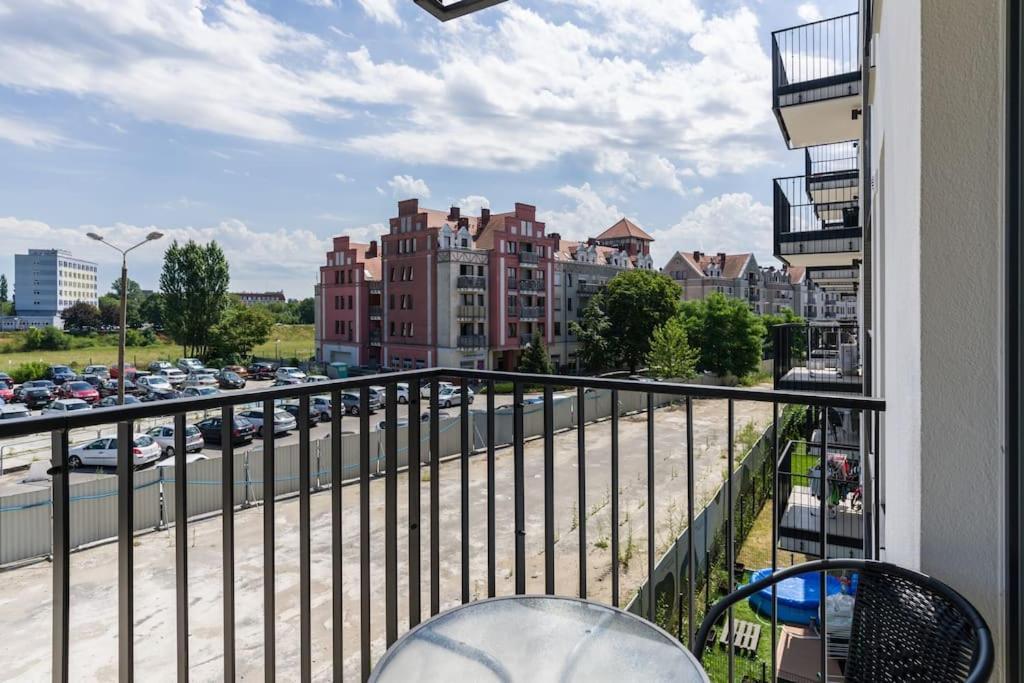 Nowoczesne Studio Przy Warcie Apartment Poznan Exterior photo